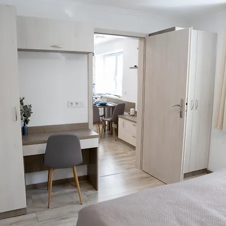 Hungasthaus 04&07 玛利亚采尔